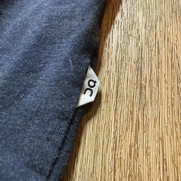 ON cloud Mens On T tee active‎ tops Short Sleeve T shirt Blue size XL - Picture 3 of 8